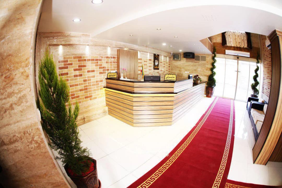 image-gallery